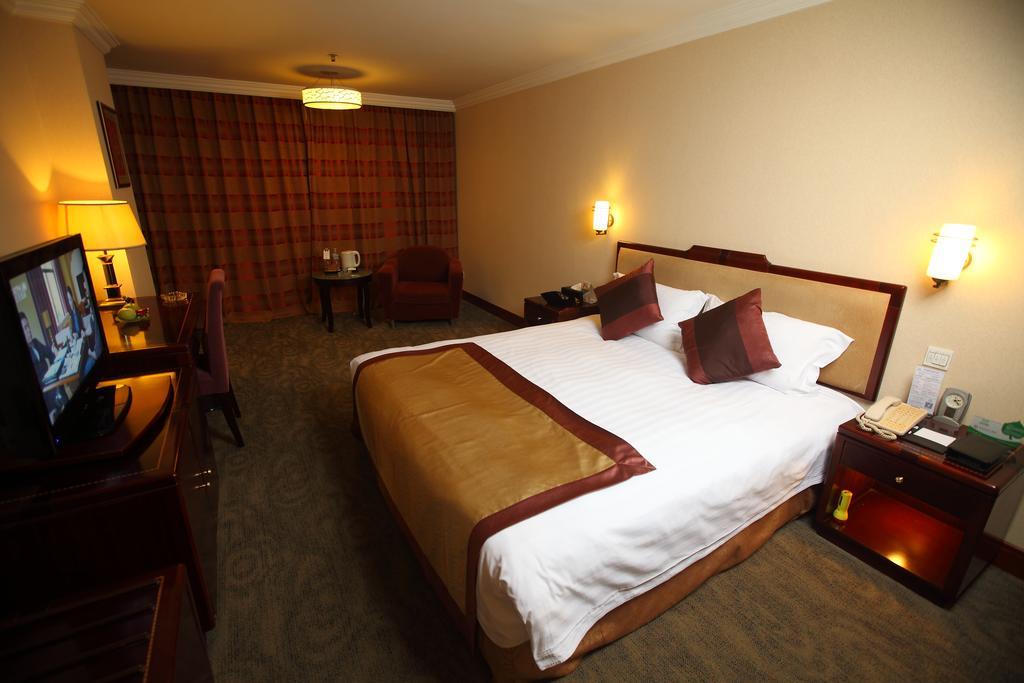 Qingdao Sanfod Hotel חדר תמונה