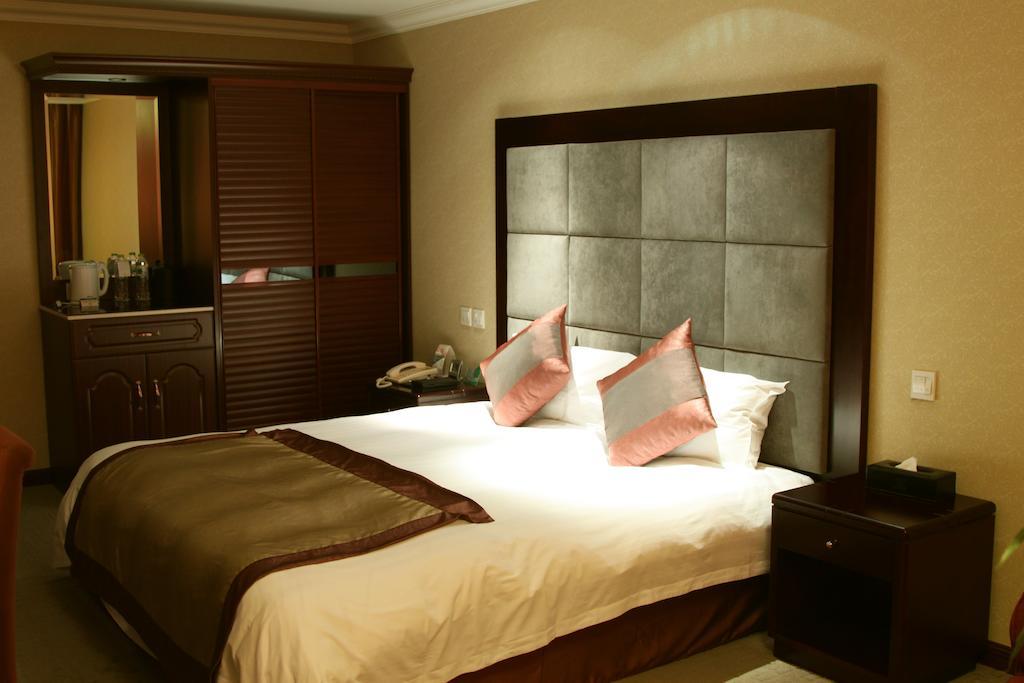 Qingdao Sanfod Hotel מראה חיצוני תמונה